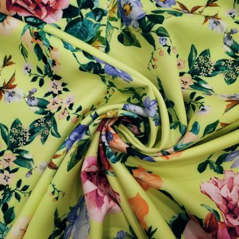 tela-crep-estampado-amarillo-flores-2