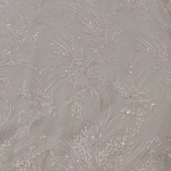 Tela-pedrería-blanca-novia
