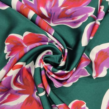 Tela-estampado-verde-flores.
