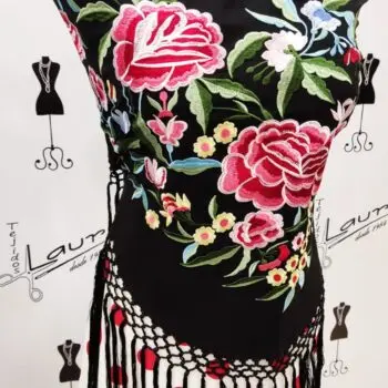 manton-bordado-negro-multicolor