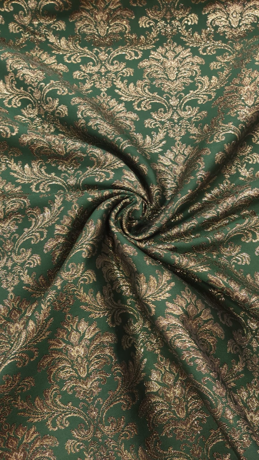tela-jacquard-verde-oro