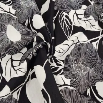 tela-pique-flores-negro-blanco