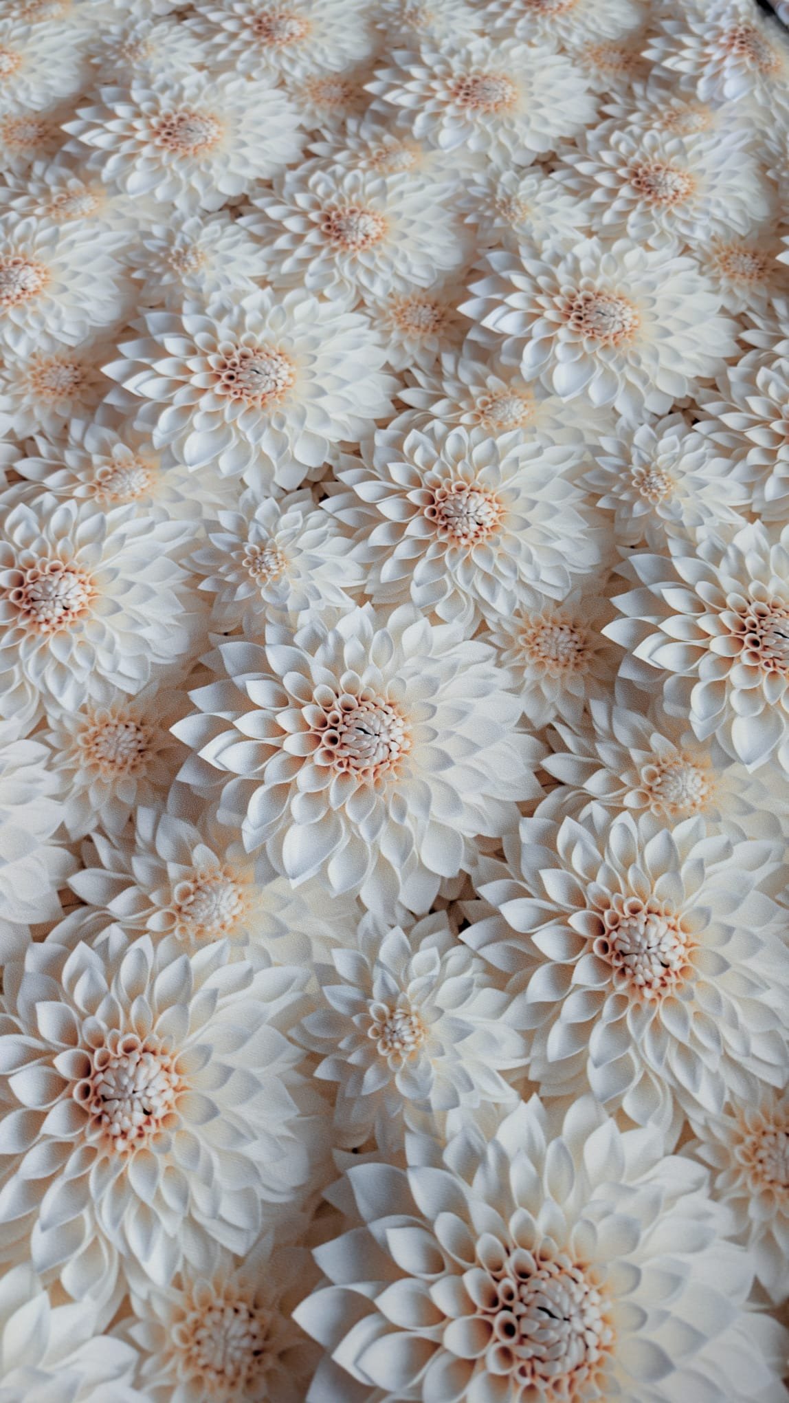 tela-estampado-crep-flamenca-gitana-flor-elastico-blanco